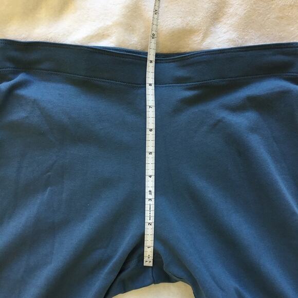 Nike Dark Green 7/8 Leggings - Picture 11 of 12